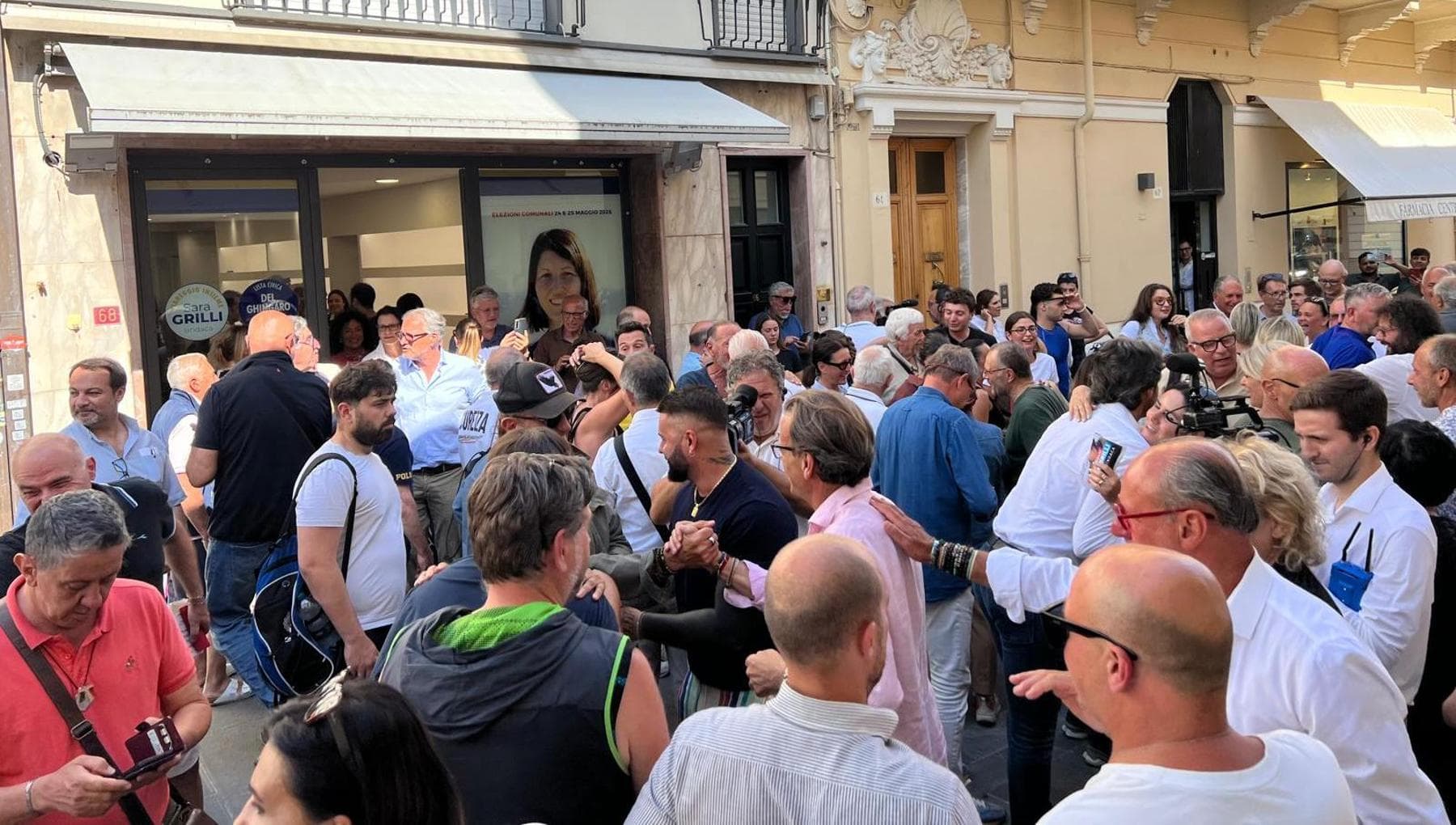 Viareggio, Sara Grilli vince al fotofinish contro il campo l
