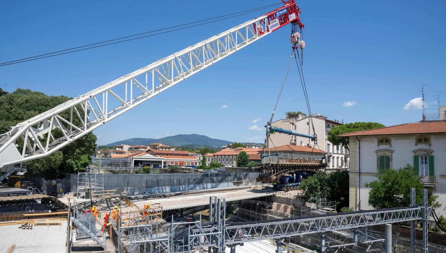 alta velocit224 dal 27 al 30 l8217italia di nuovo divisa in due per i lavori a ponte al pino a firenze da Firenze.repubblica.it alta velocit224 dal 27 al 30 l8217italia di nuovo divisa in due per i lavori a ponte al pino a firenze