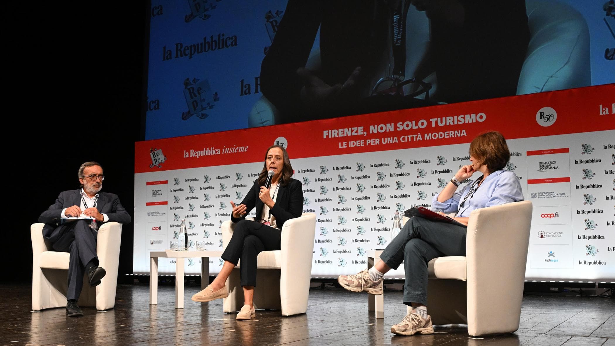 repubblica insieme a firenze un vertice sul clima con 100 sindaci del mediterraneo da Firenze.repubblica.it repubblica insieme a firenze un vertice sul clima con 100 sindaci del mediterraneo