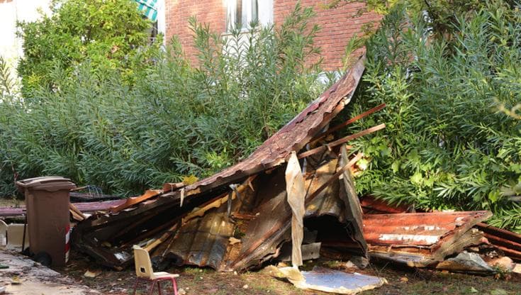 Viareggio (Lu), maltempo, una Tromba d’aria scoperchia 10 case e un asilo