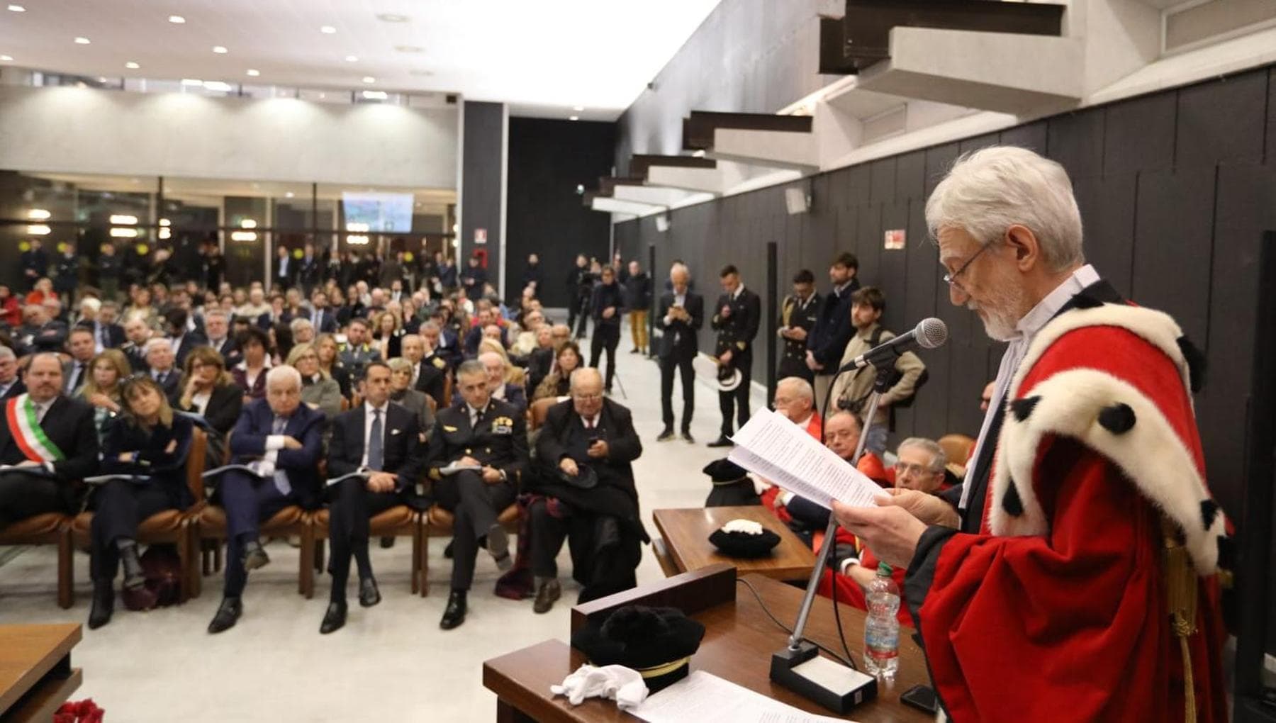 Zucca, pm del G8: “In piazza i poliziotti non siano guerrieri a caccia ma guardiani della libertà”