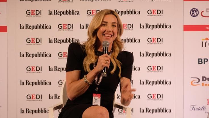 Anteprima: Silvia Salis: “Il governo rimane in fase calante, a Genova tanti problemi ma un’altra ene…