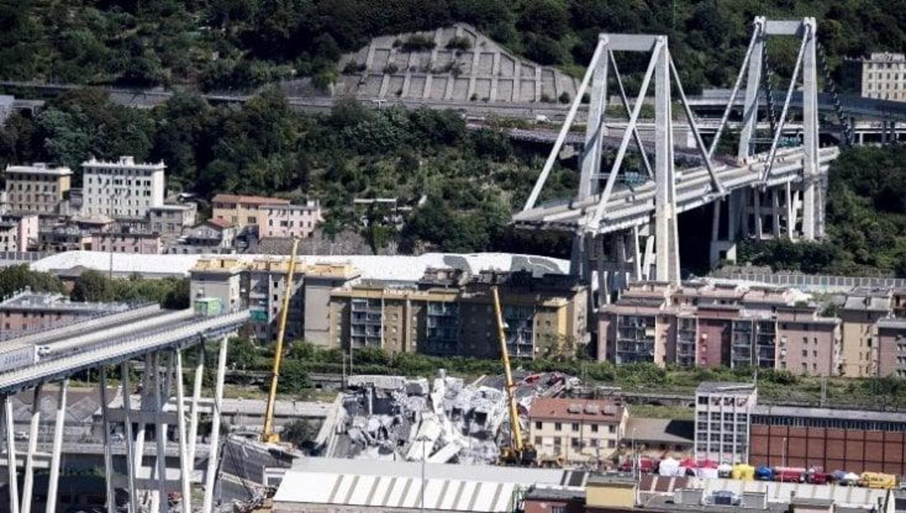 Autostrade chiede scusa alla vigilia della sentenza Morandi: “Esigenza morale dovevamo farlo subito”
