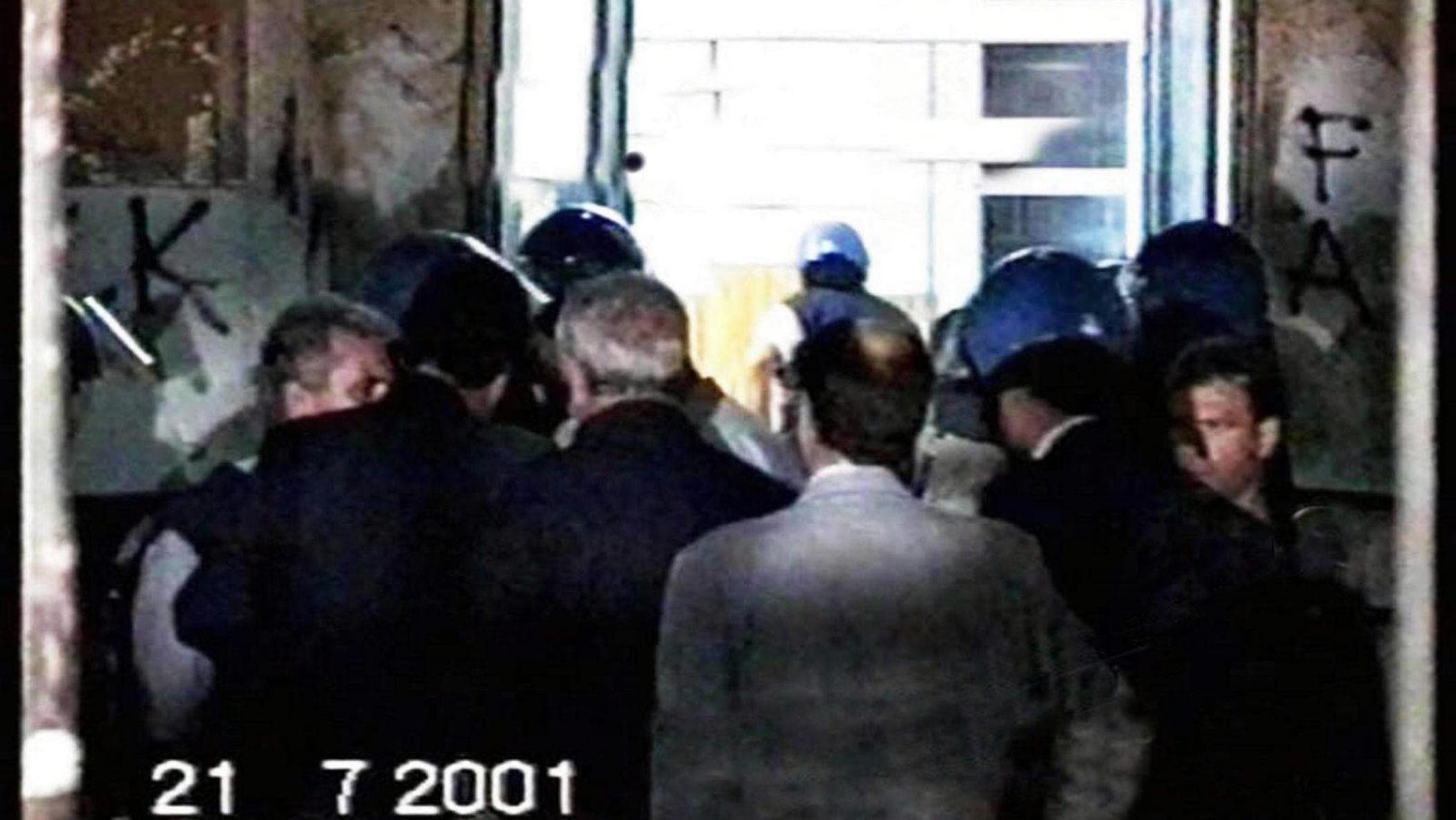 Diaz, l’ultima trincea: ricorsi a raffica e i poliziotti condannati non risarciscono lo Stato