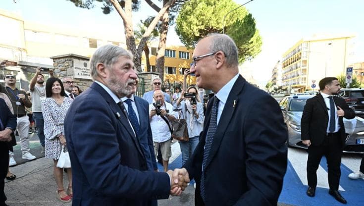 Valditara: “Anche gli istituti tecnici e professionali si chiameranno licei”