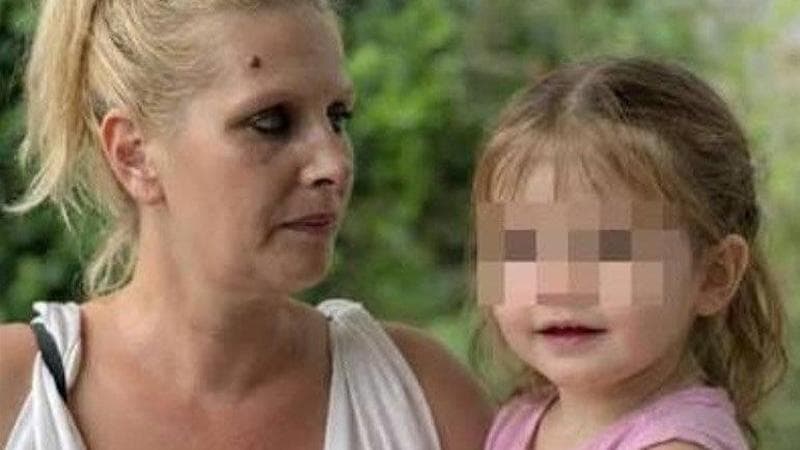 Le sorelline, i testimoni, le foto sul telefono: tutte le accuse della pm sulla morte di Beatrice