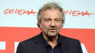 Giovanni Veronesi:

“Di Dio si può ridere,

lo ha detto Papa Francesco”