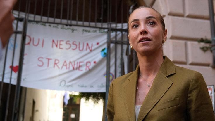 Decreto scuola, è ancora polemica sul caso Daneo: le destre contro i docenti, le famiglie in piazza
