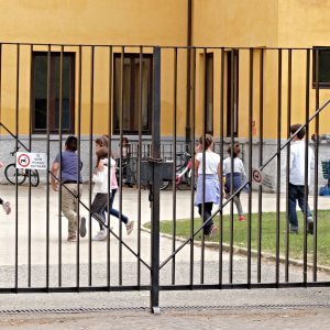 Milano, a 5 anni scappa da scuola e torna a casa: il piano di fuga a ...