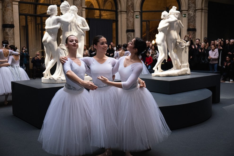 Si Vede Sulla Testa Delle Ballerine Classiche