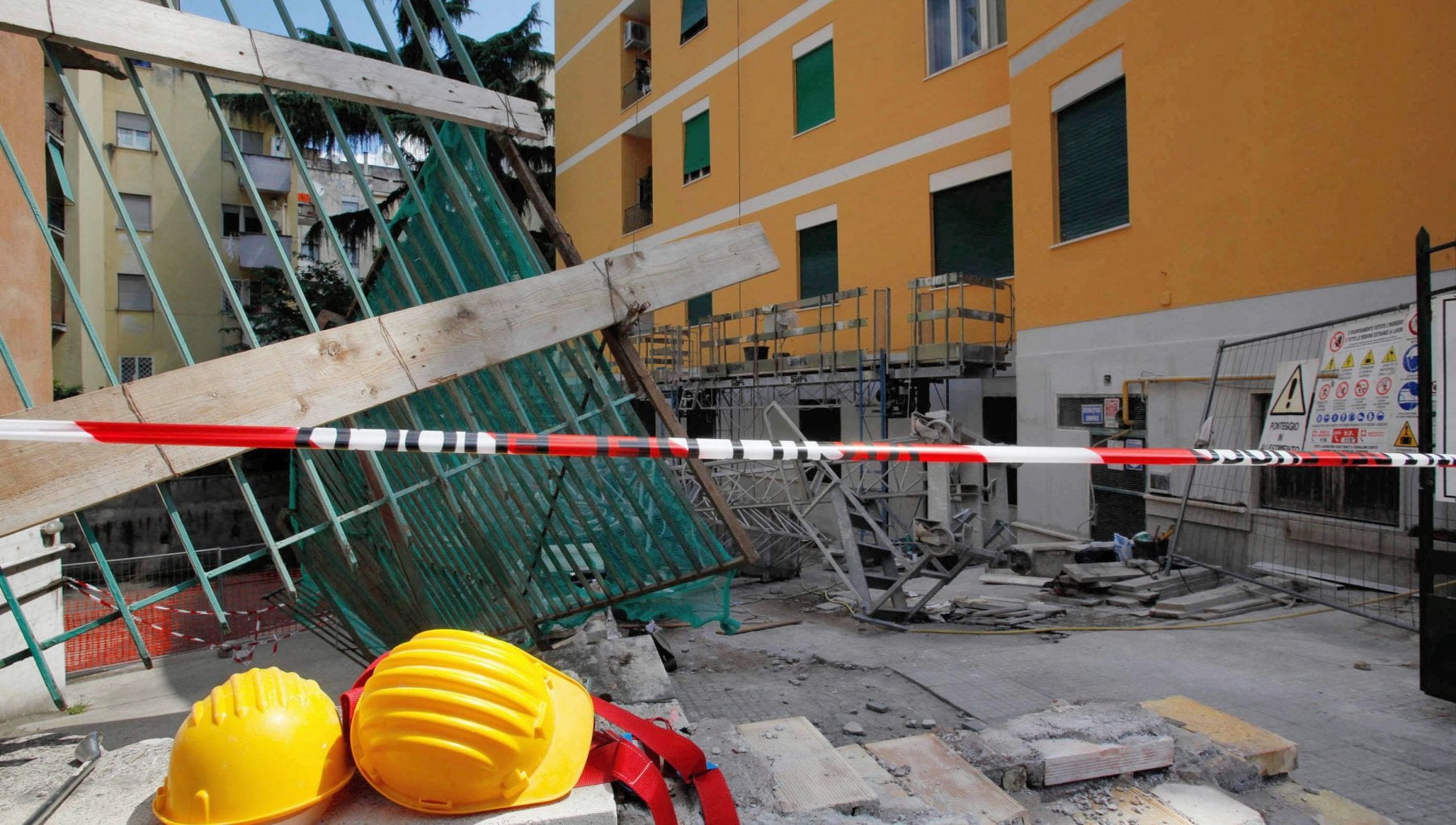 Incidenti sul lavoro, a Nerviano operaio 44enne cade da sei metri d ...