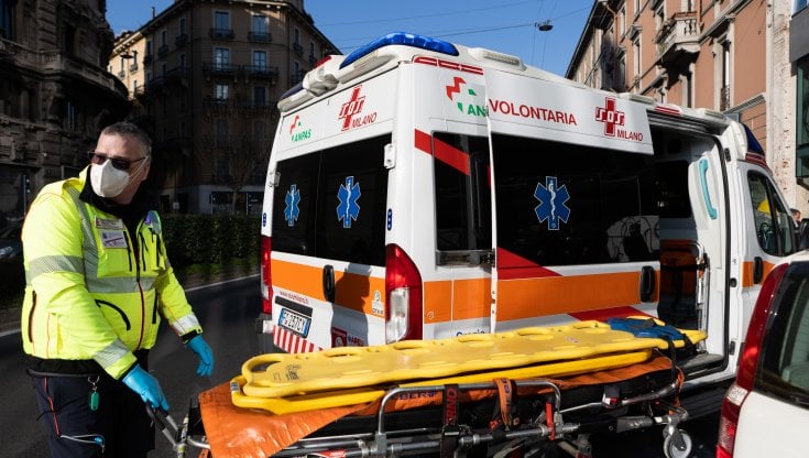 Incidenti stradali, due morti e due feriti nello scontro tra un camion ...