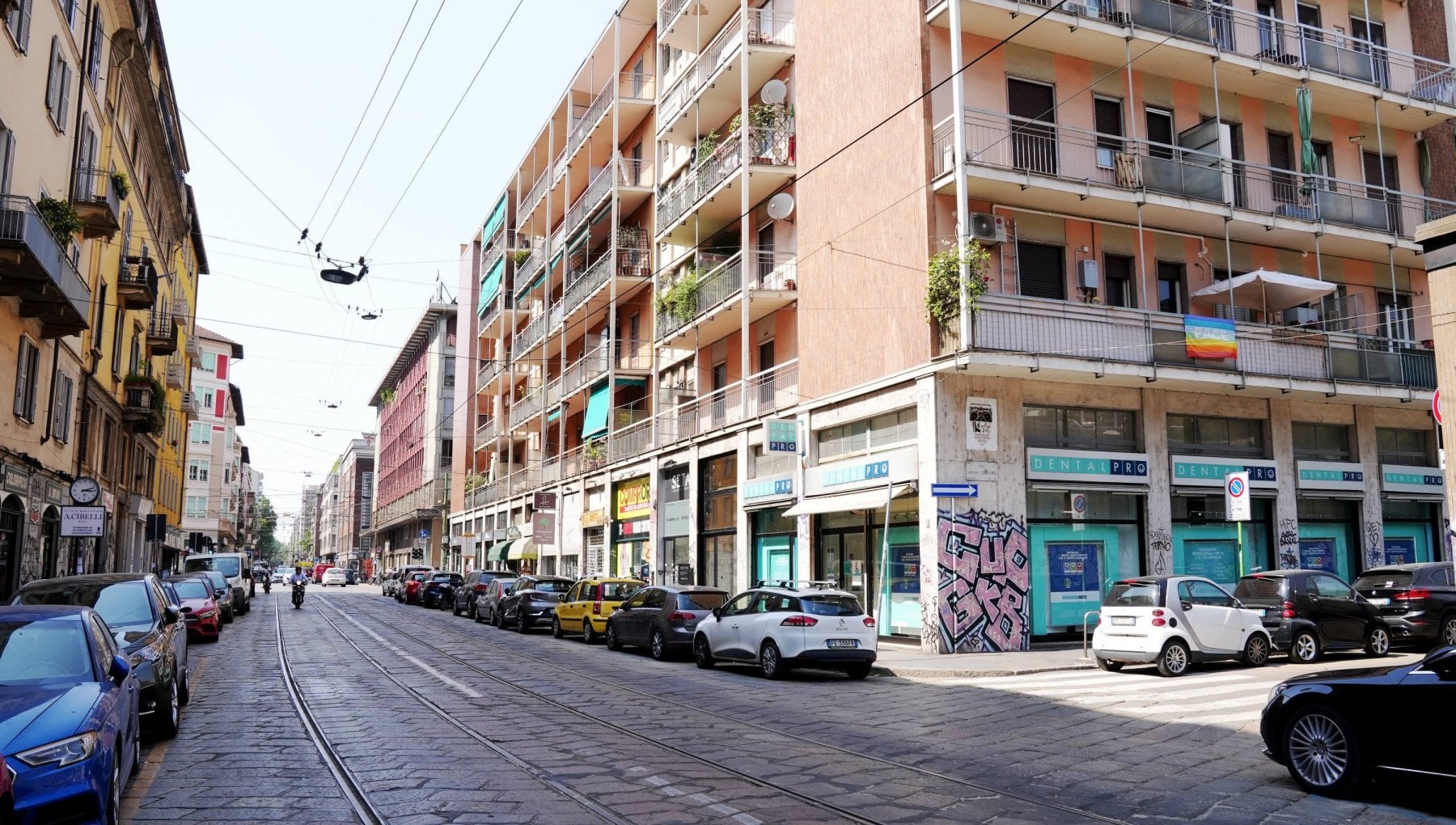 in-viale-gorizia-i-residenti-protestano-per-i-nuovi-binari-del-tram