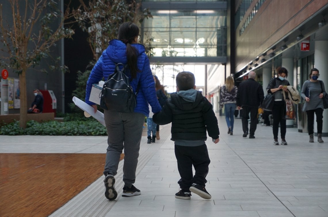 Torna a casa Mario, il bambino di 5 anni che respira grazie al polmone ...
