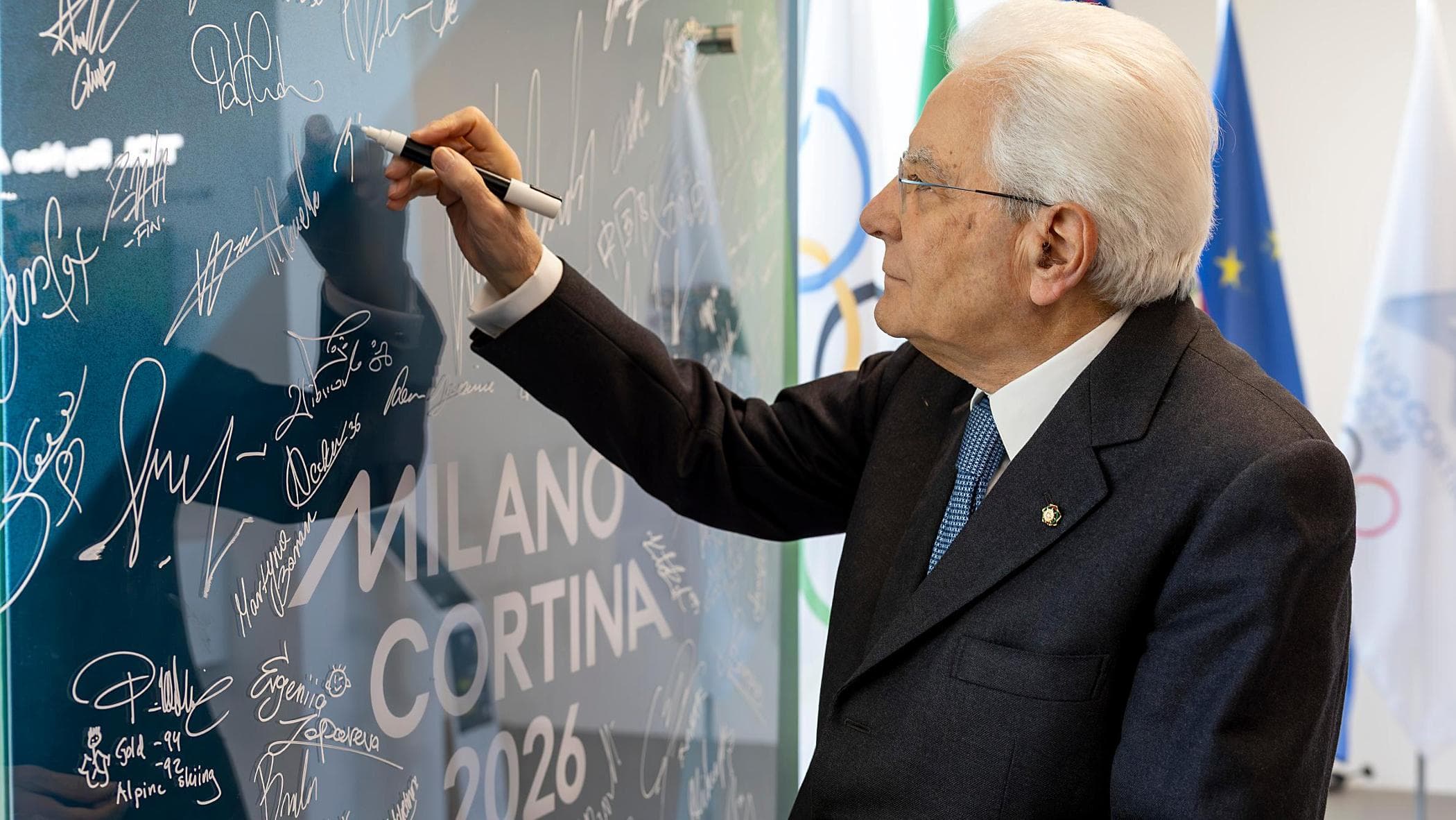 Olimpiadi, fiamma in viaggio verso Milano: tappe a Sesto e Cologno. Vance e Rubio arrivati in città