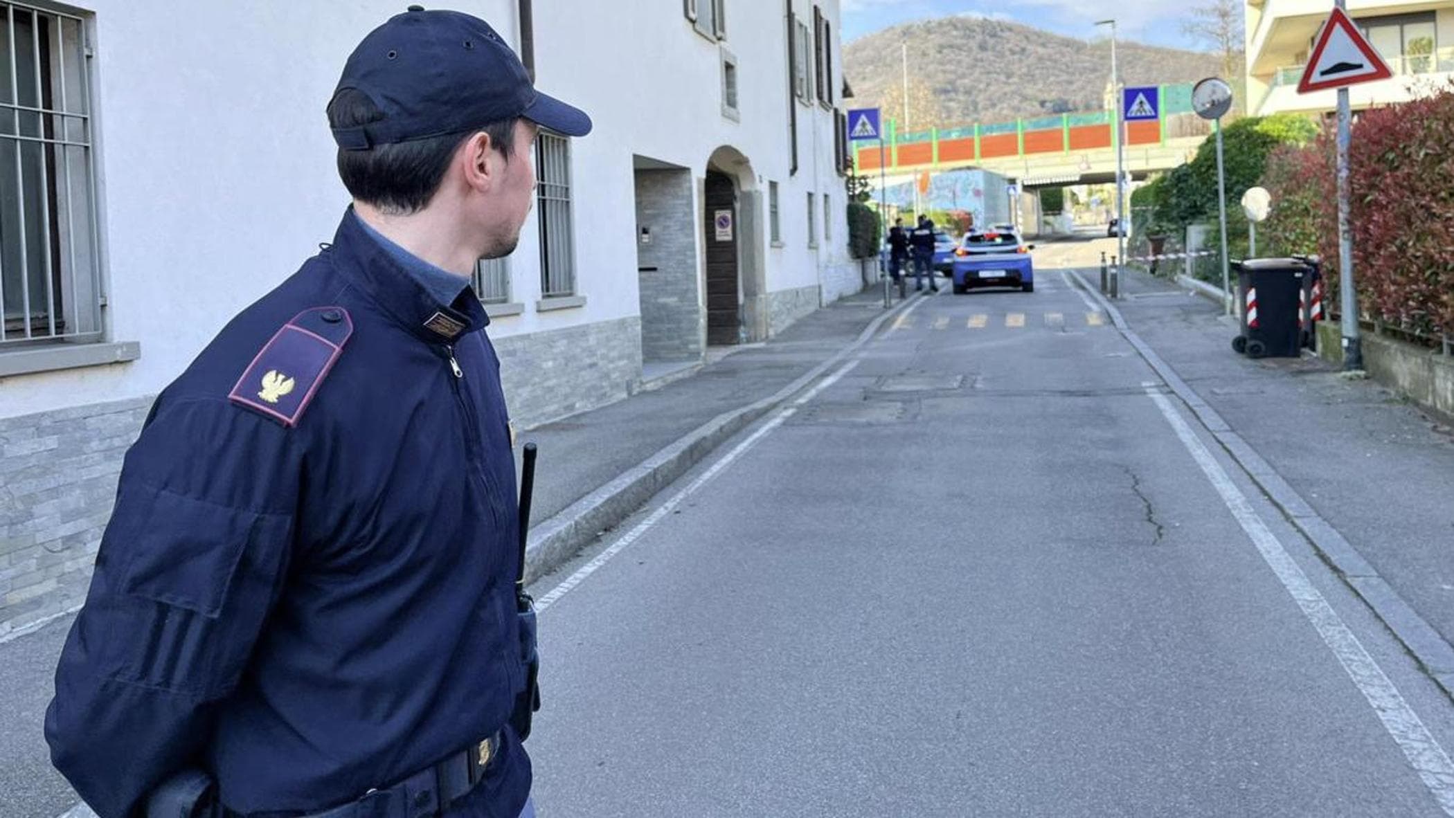 Femminicidio a Bergamo: donna uccisa dal marito a coltellate nella loro abitazione