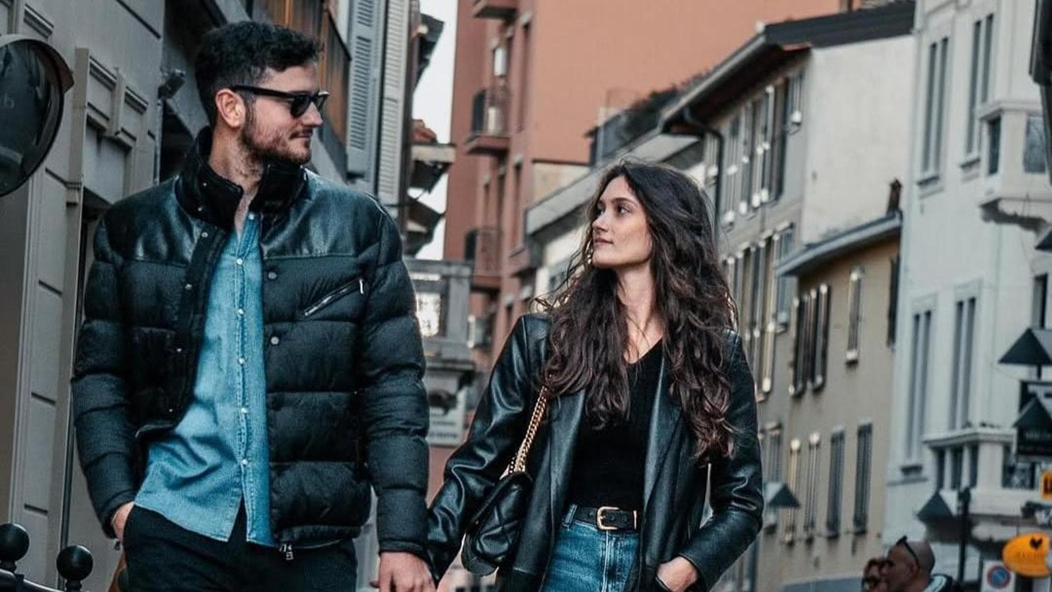 Fidanzati si schiantano in scooter, i corpi trovati da un runner in un fosso ore dopo