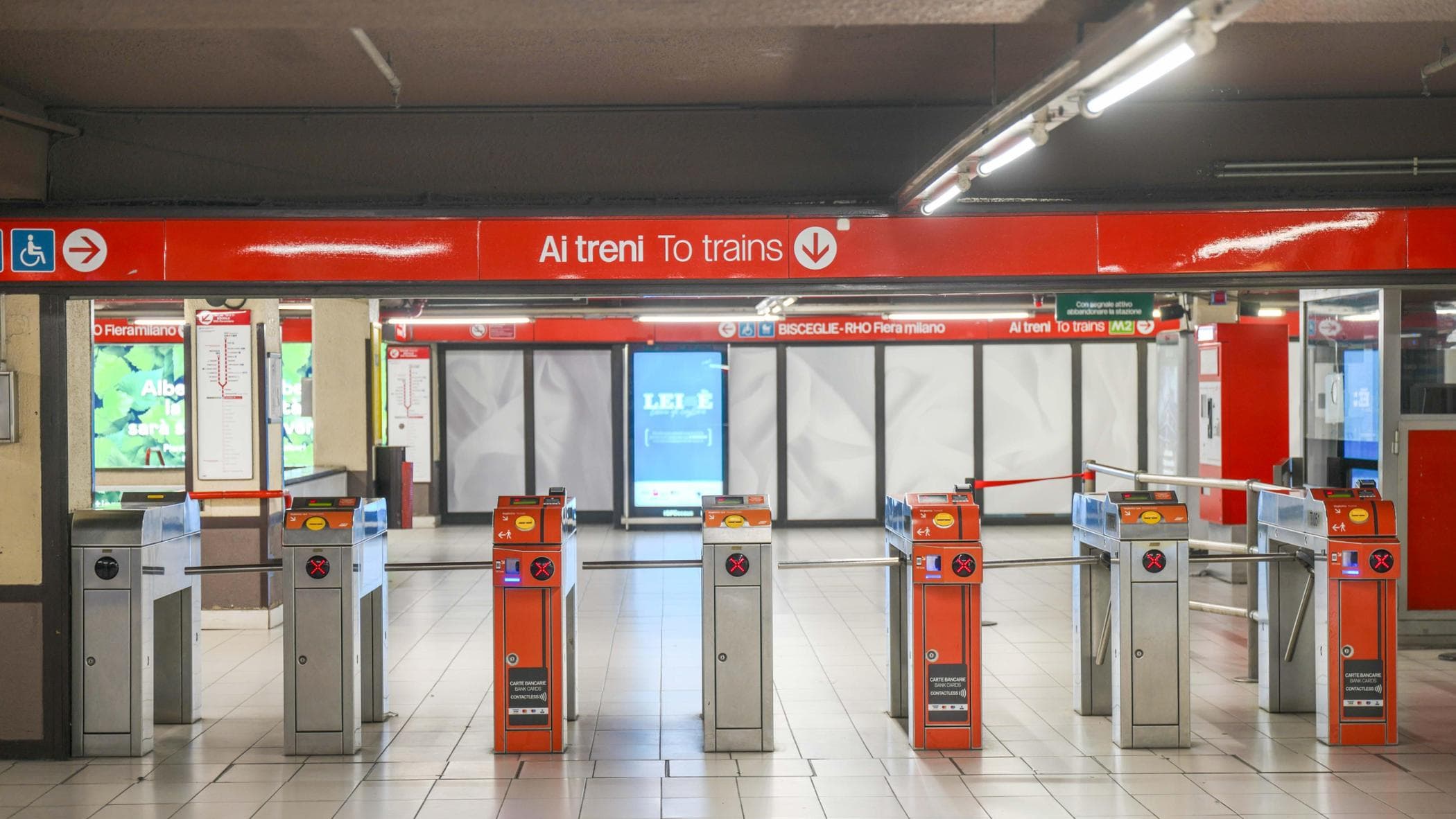 Frenata brusca per treno della metropolitana M1 a Cadorna, diversi contusi tra i passeggeri