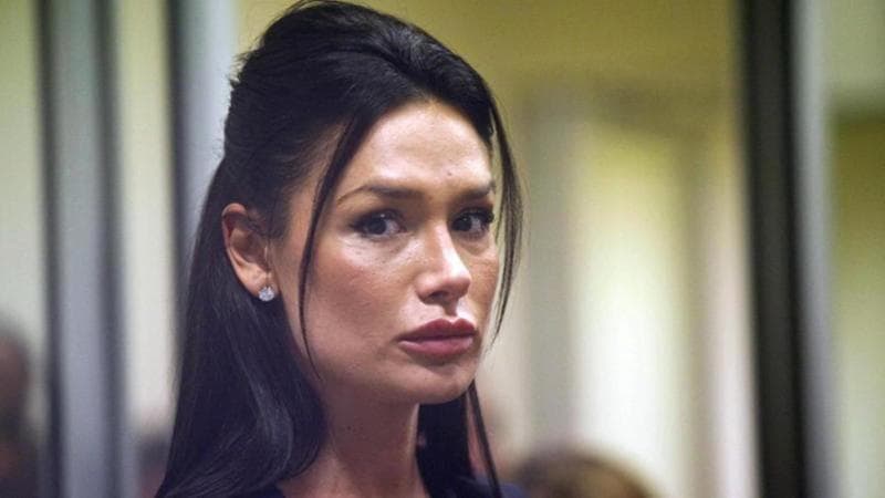 Copertina: Grazia a Nicole Minetti, Procura generale dà parere positivo: “False le notizie su festini e droga”