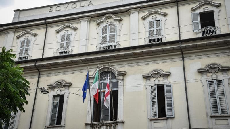Anteprima: Abusi alla scuola militare Teulié: “Vieni a casa mia altrimenti ti scordi l’aiutino all’e…