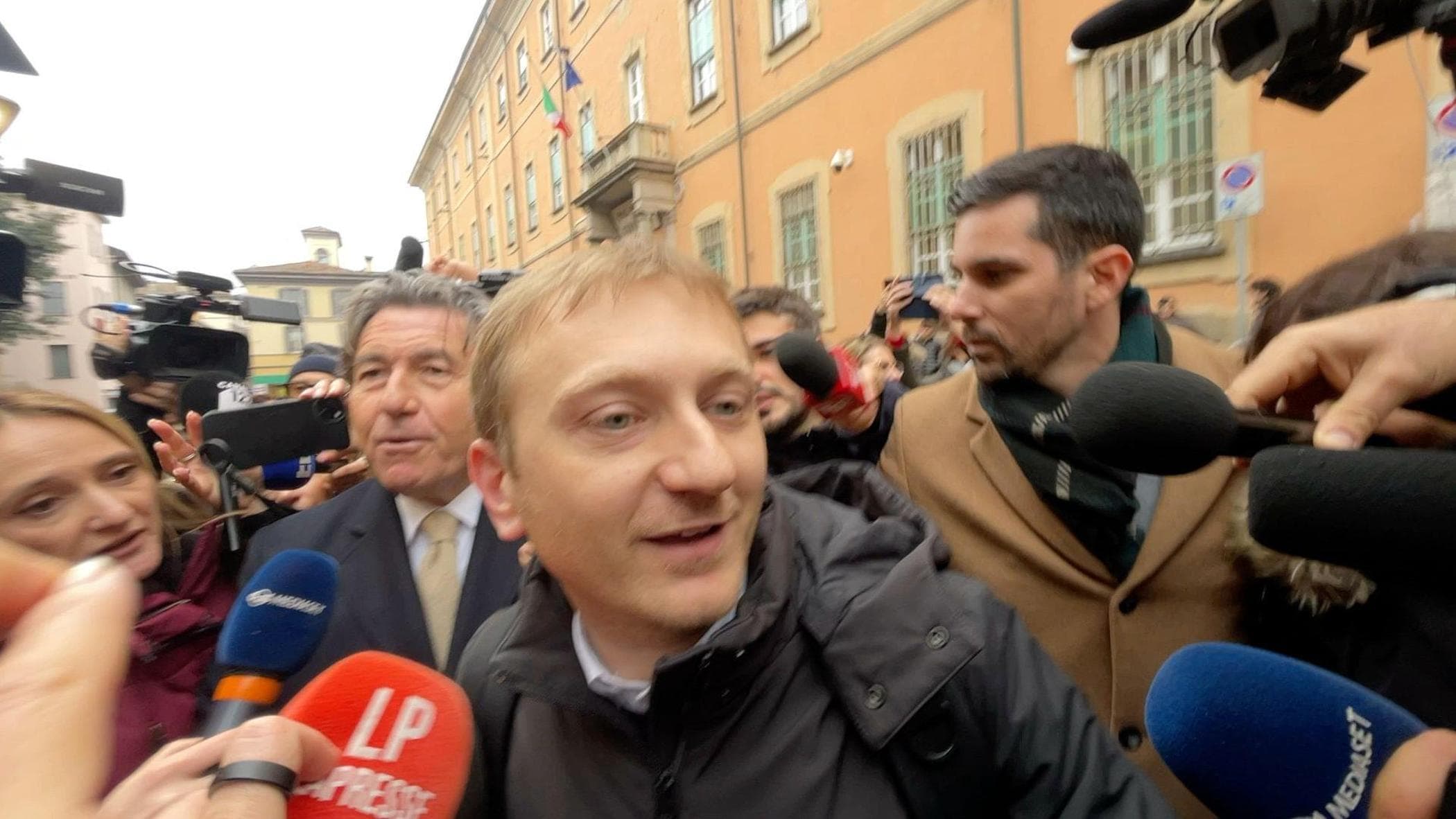 Le motivazioni del giudice per la libertà a Stasi: “Ha accettato la pena pur ritenendola ingiusta”