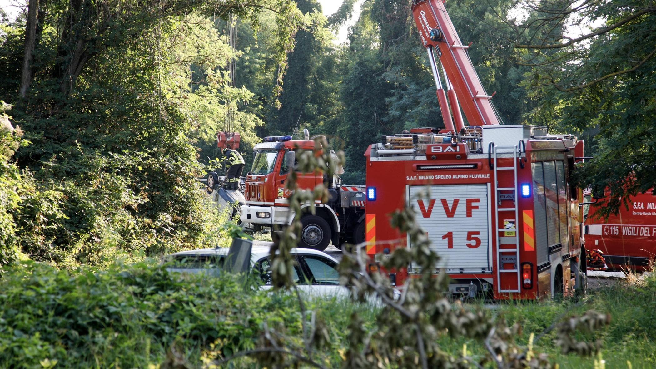 Senago, il padre di una ferita: “Ho temuto per mia figlia. Non dovevano essere in nove in auto”
