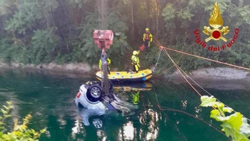 Ragazzi morti a Senago, il diciottenne alla guida: “Chiedo scusa”. Il gip lo manda ai domiciliari
