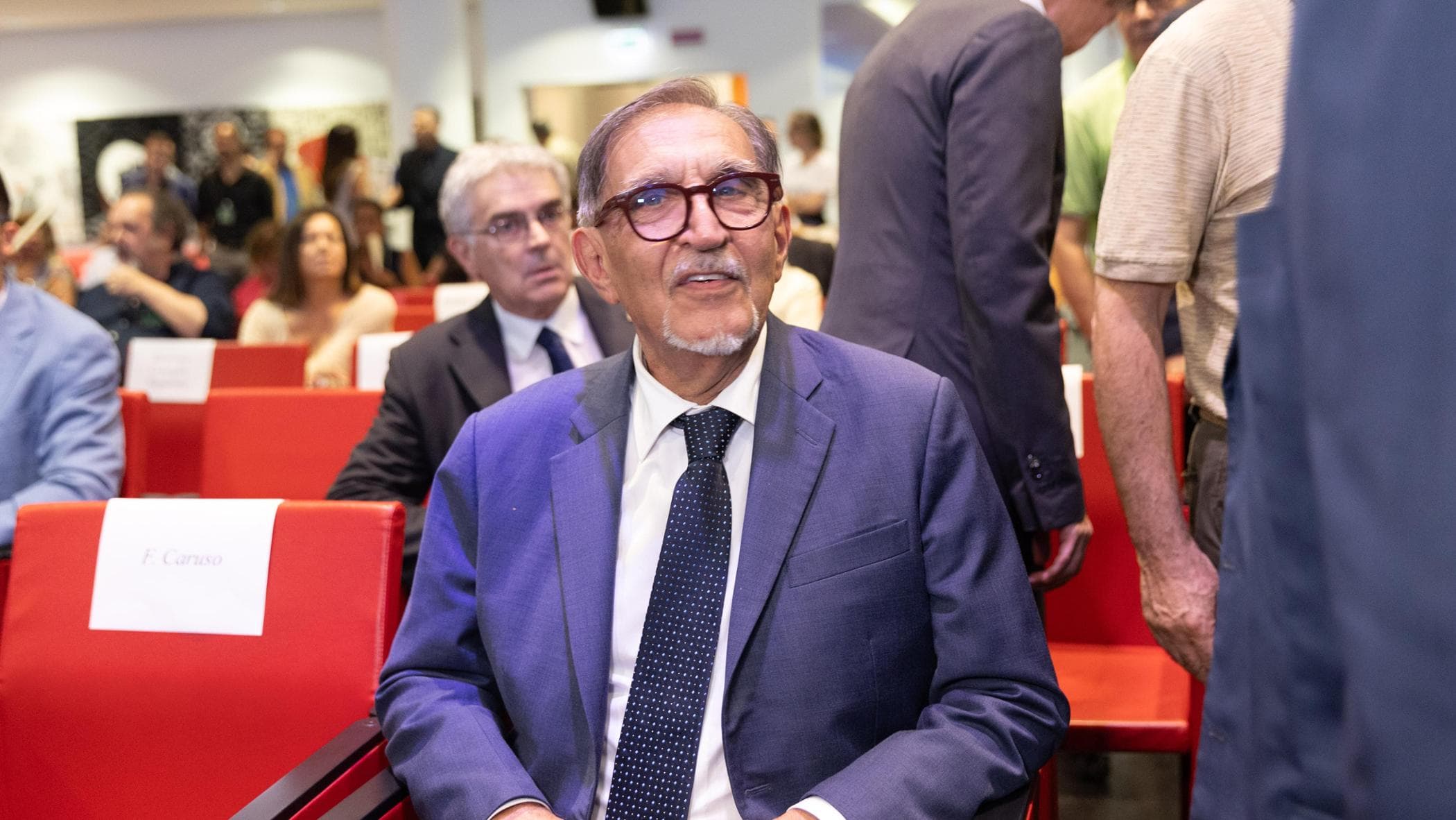 candidato sindaco di milano otto in corsa per il centrodestra la mediazione a cena di la russa da Milano.repubblica.it candidato sindaco di milano otto in corsa per il centrodestra la mediazione a cena di la russa