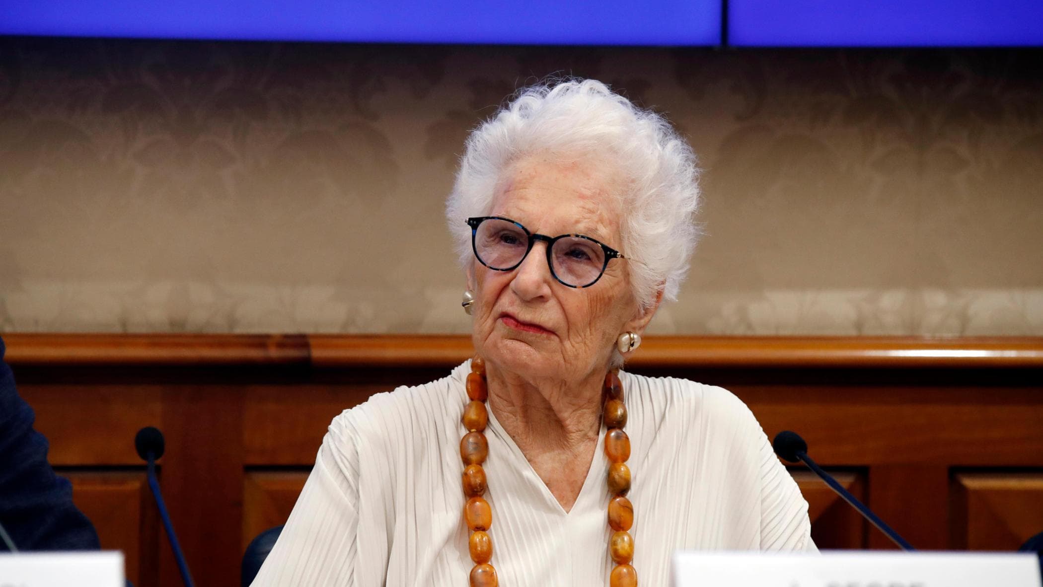 prima condanna per gli hater di liliana segre quattro mesi e 1500 euro di risarcimento da Milano.repubblica.it prima condanna per gli hater di liliana segre quattro mesi e 1500 euro di risarcimento