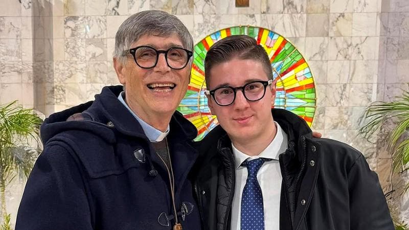 Anteprima: “Si è messo la bomba da solo”: indagato Adriano Cappellari, l’amico di don Patriciello