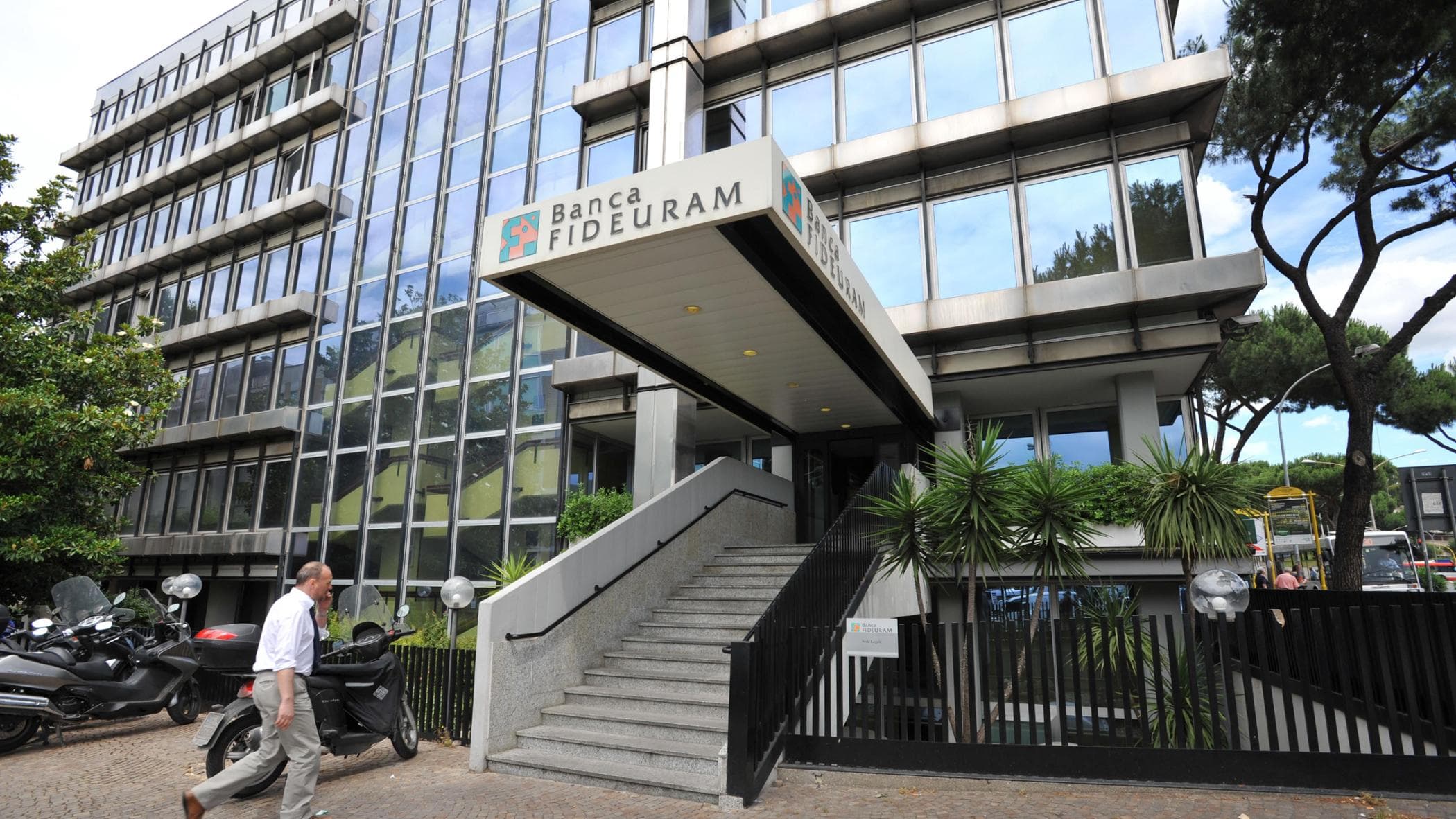 truffa da 36 milioni al presidente di fideuram la richiesta da un finto numero di messina intesa da Milano.repubblica.it truffa da 36 milioni al presidente di fideuram la richiesta da un finto numero di messina intesa