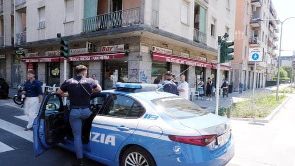 Accoltellato a caso fuori dal bar: “Ho passato giorni d’inferno, tornato a casa pesavo 56 chili”