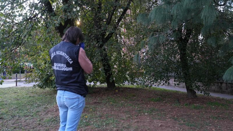 Cinisello, la signora che ha trovato il neonato: “Ho aperto il sacchetto e visto quella testolina”