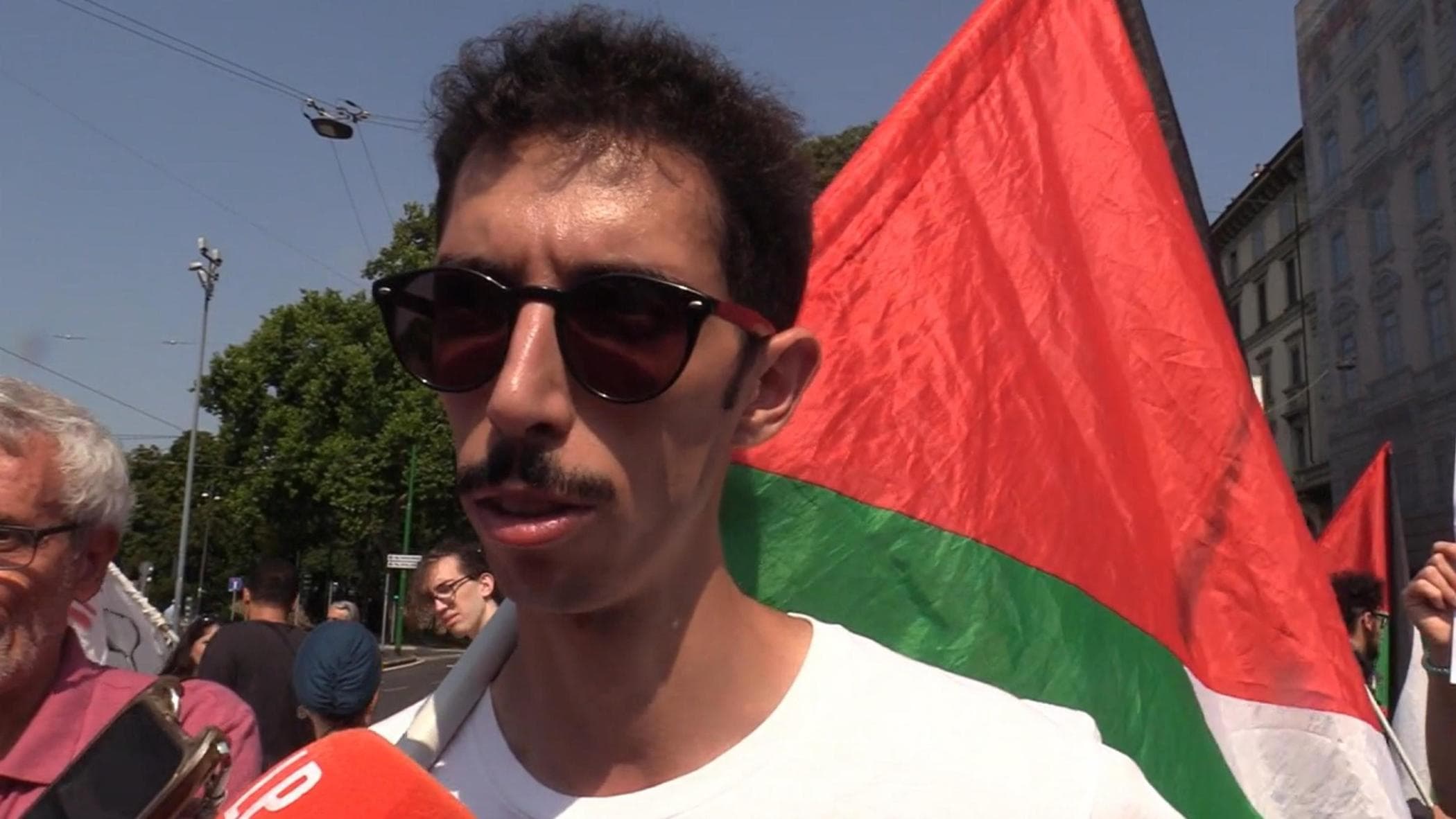 i pm chiedono il carcere per youssef siher potrebbe attuare una strategia rivoluzionaria da Milano.repubblica.it i pm chiedono il carcere per youssef siher potrebbe attuare una strategia rivoluzionaria