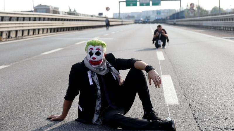 Corteo a Milano, il racconto della giornata. I promotori: “Centomila in piazza”