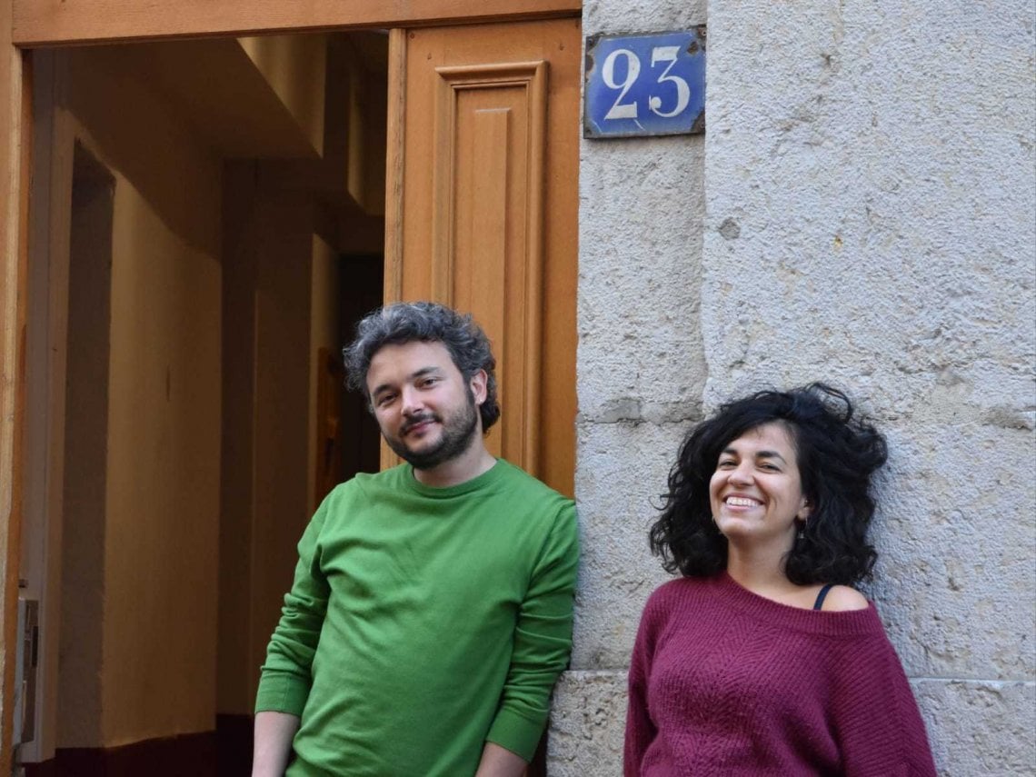 Una Famiglia Fuori Dal Mondo Dove Vivono Oggi