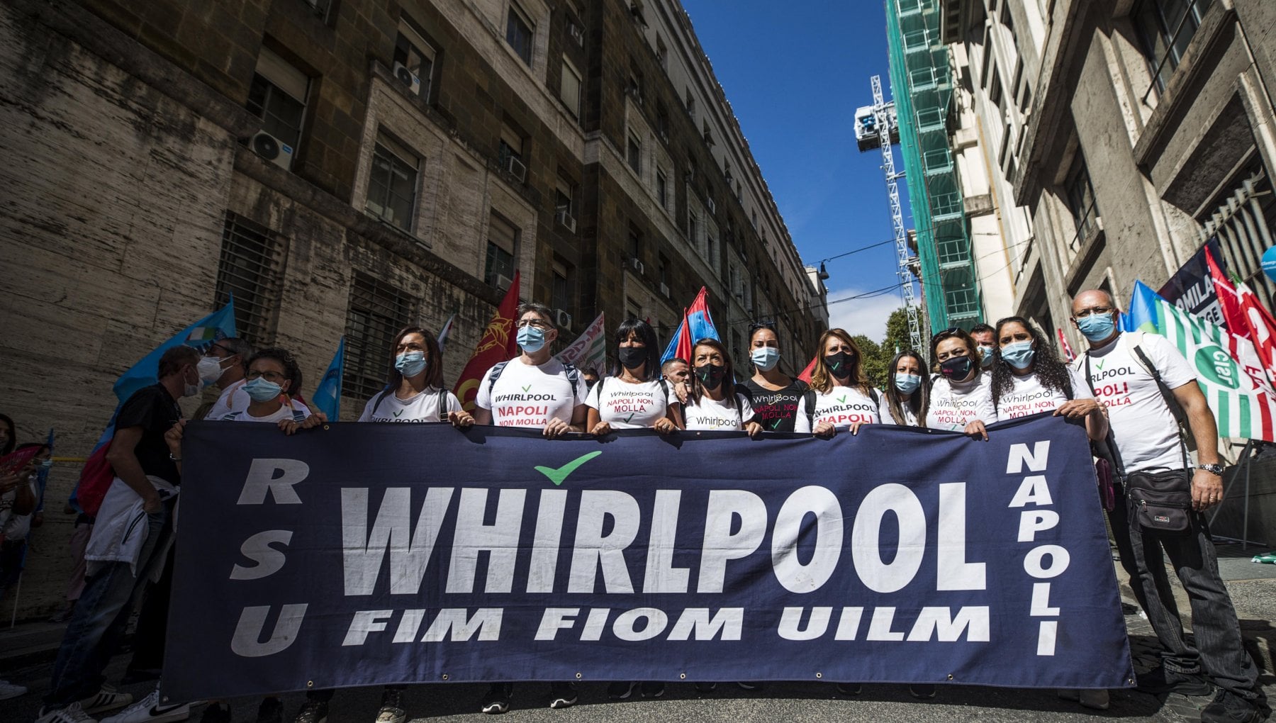 Whirlpool Licenziamenti Sospesi Fino Al 15 Ottobre La Repubblica