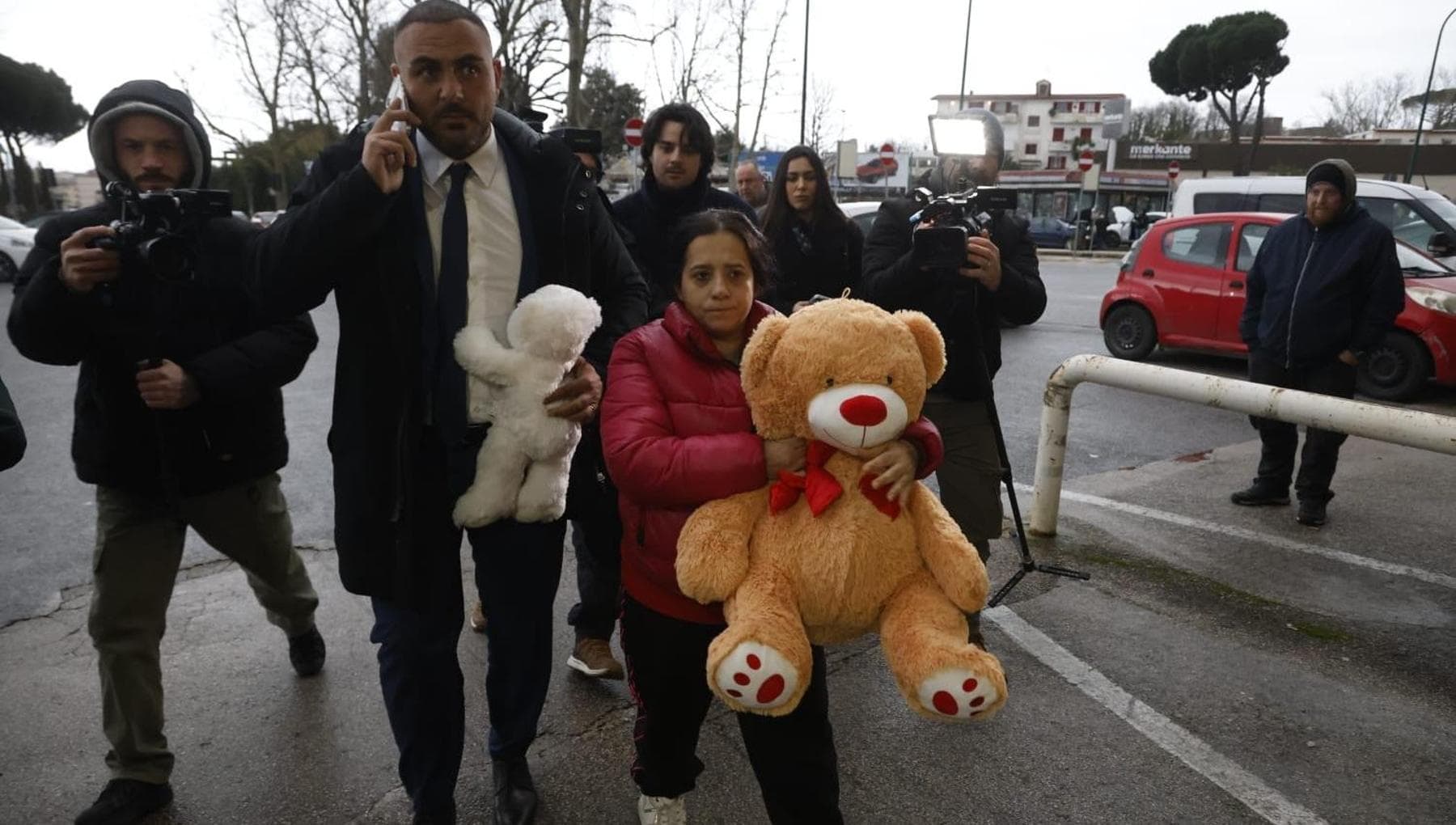 La madre spera ancora: “Forse si sbagliano. Papa Leone ci aiuti”
