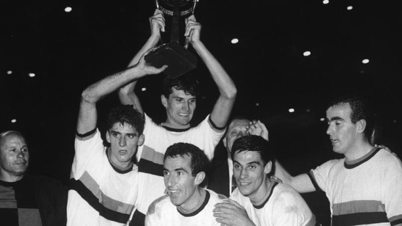 Le figurine di capitan Giacinto Facchetti: Gianfelice racconta suo padre in un piccolo grande libro