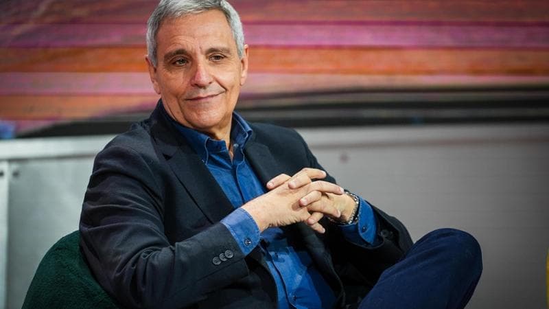 Maurizio de Giovanni: “Divergenze tra De Laurentiis e l’allenatore Conte. Al Napoli vorrei Mancini”