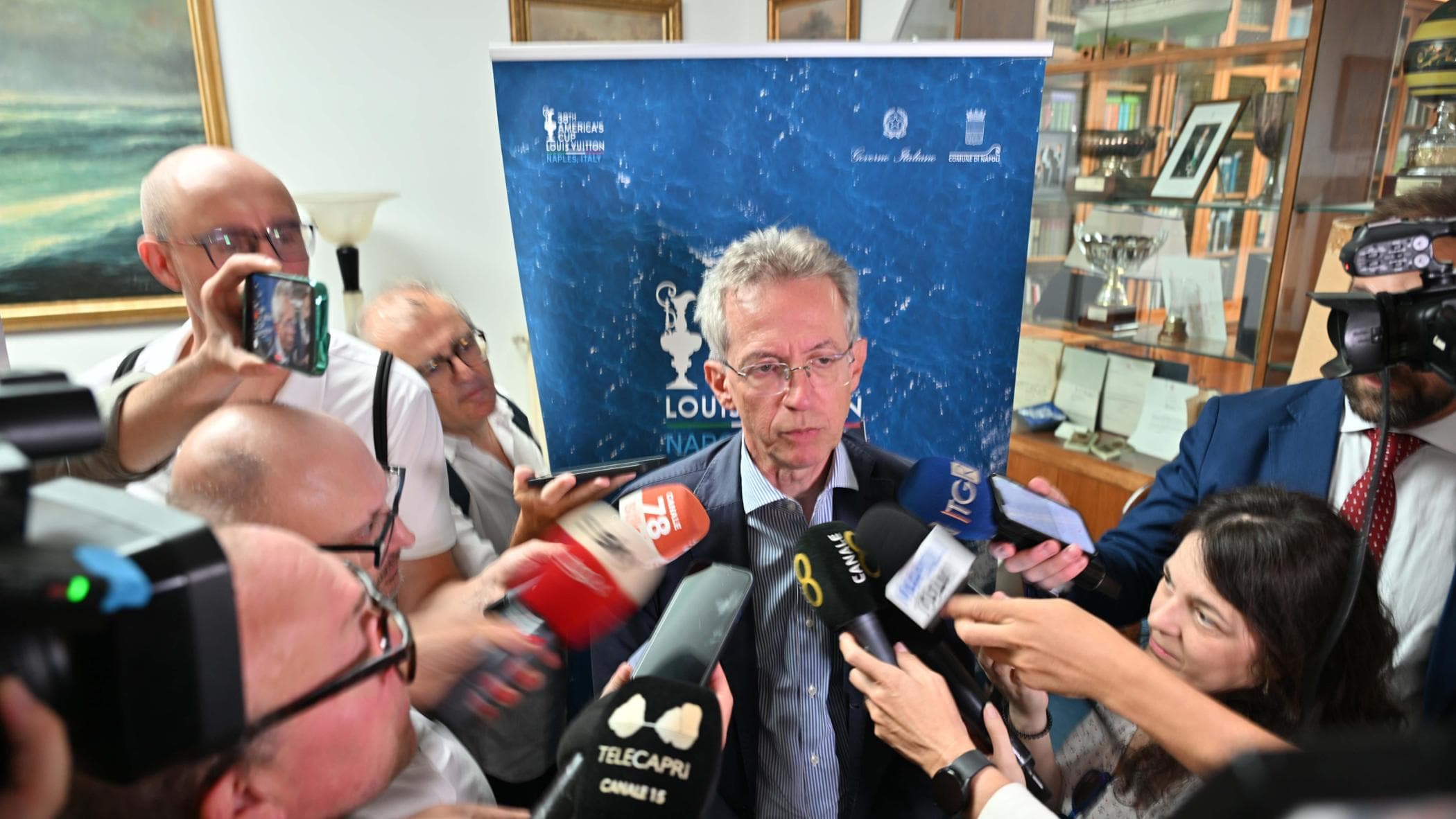 Manfredi: “Giusto segnale alla città. La piazza non va lasciata ai violenti”
