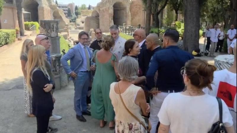Campi Flegrei, dopo il sisma residenti e attivisti in piazza. Oggi corteo a Pozzuoli