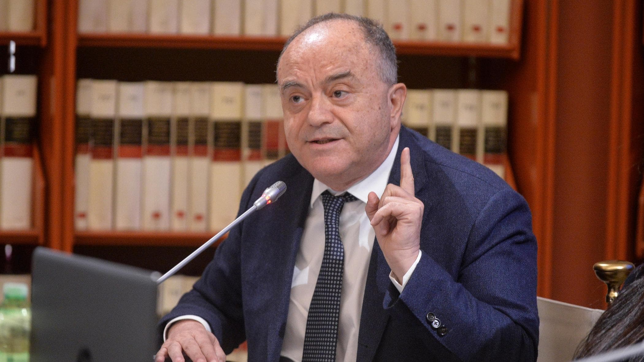 L’allarme di Gratteri: “Tossicodipendenti ai domiciliari, così le mafie possono sfruttare la riforma”
