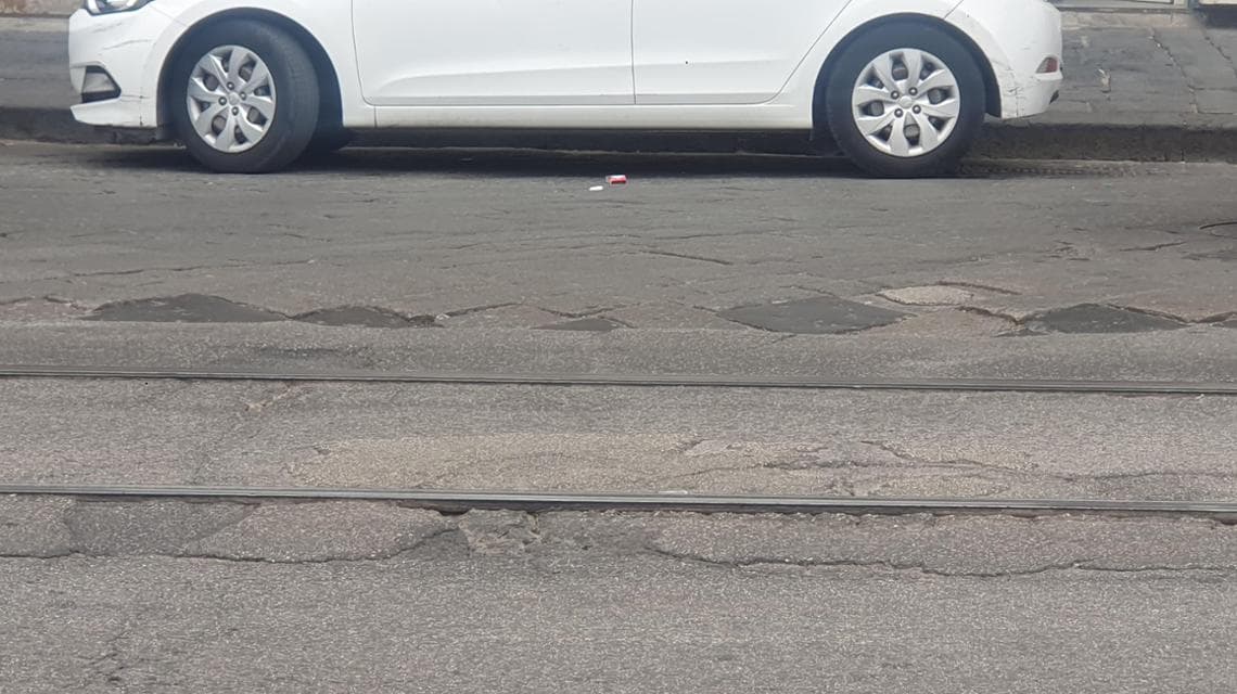 I binari al corso Garibaldi, altezza Porta Nolana