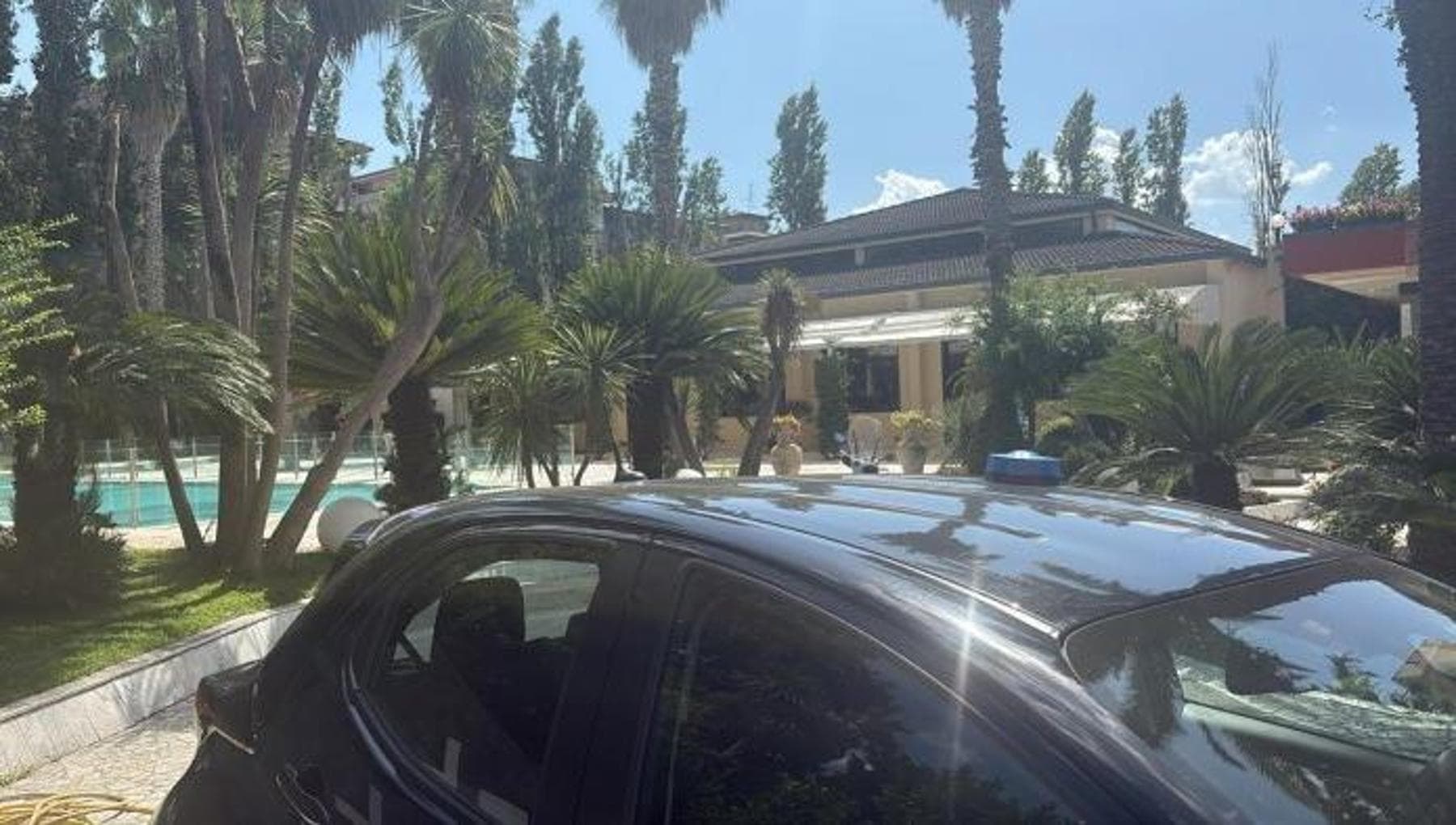uccide i due fratelli nel ristorante di famiglia e poi si toglie la vita nel beneventano da Napoli.repubblica.it uccide i due fratelli nel ristorante di famiglia e poi si toglie la vita nel beneventano