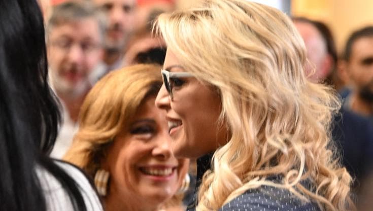 Francesca Pascale e la festa per Berlusconi:

"A Napoli un valzer dello squallore...”