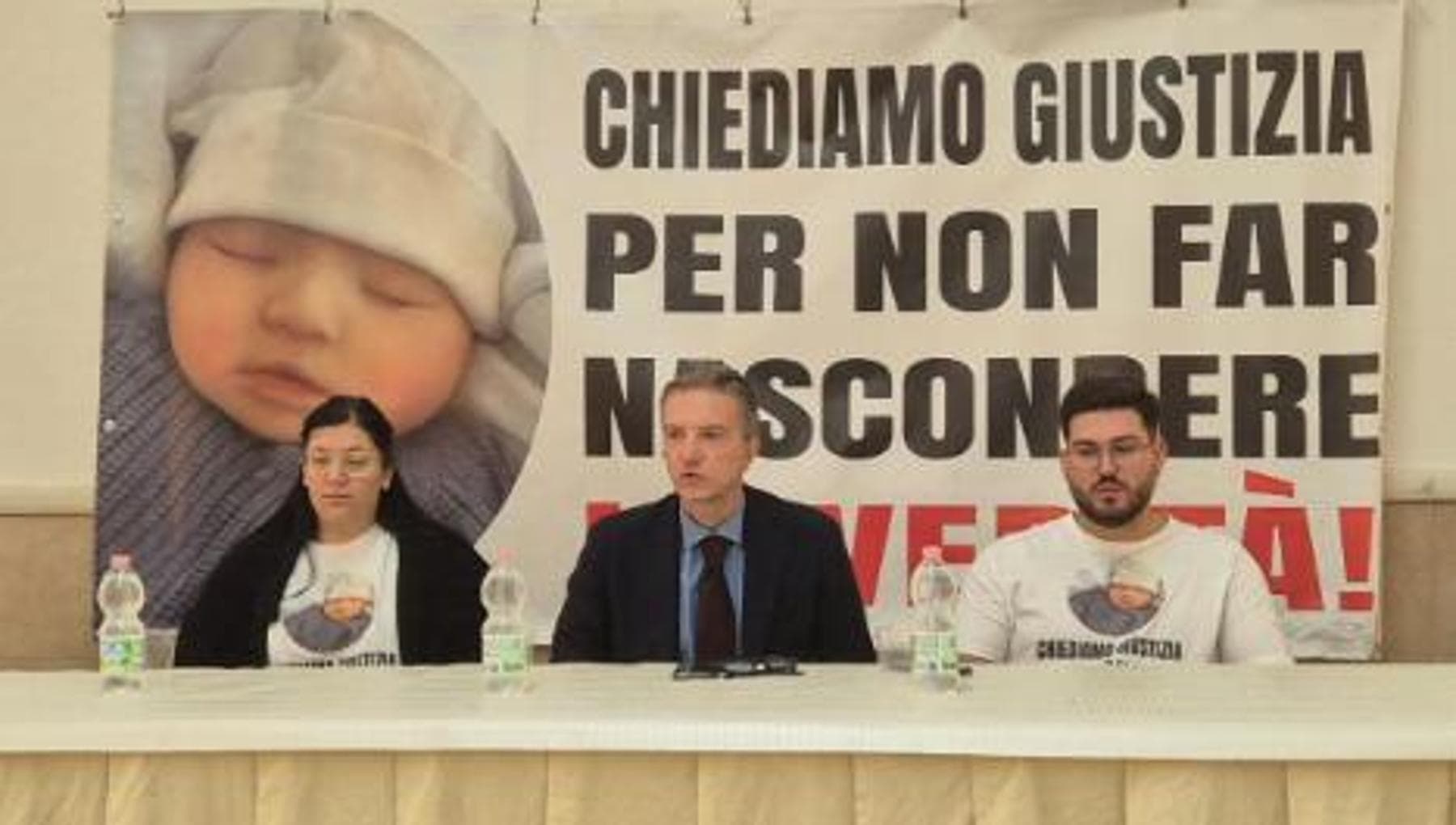 Neonato morto a Castellammare: ex primario ai domiciliari, sospesi medici e ostetrica