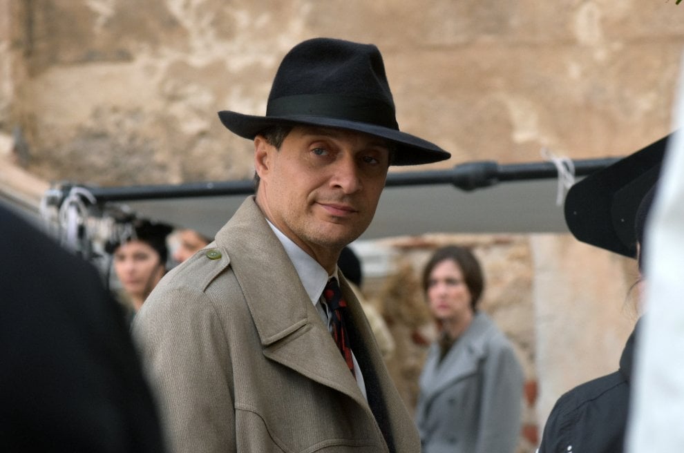 Cast Di L'ora - Inchiostro Contro Piombo