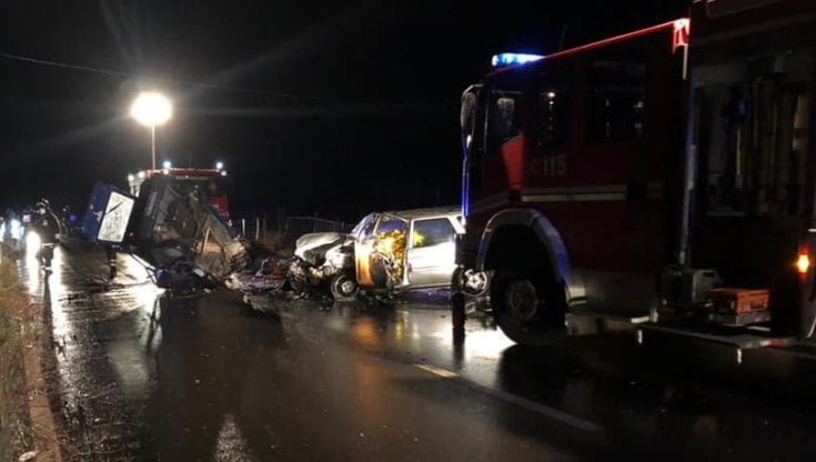 Catania Incidente Mortale Durante Un Temporale Due Vittime La 