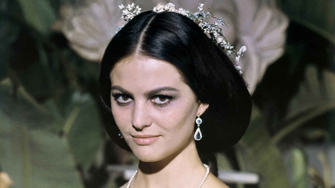 Il mio nome è Angelica: ritratto di donna oltre "Il Gattopardo" - la